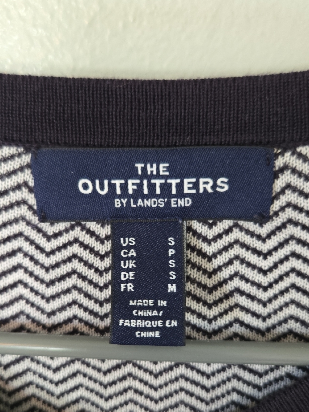 The Outfitters By Land End | Navy Chevron Cotton Button Cardigan Sweater Size S - Picture 7 of 9